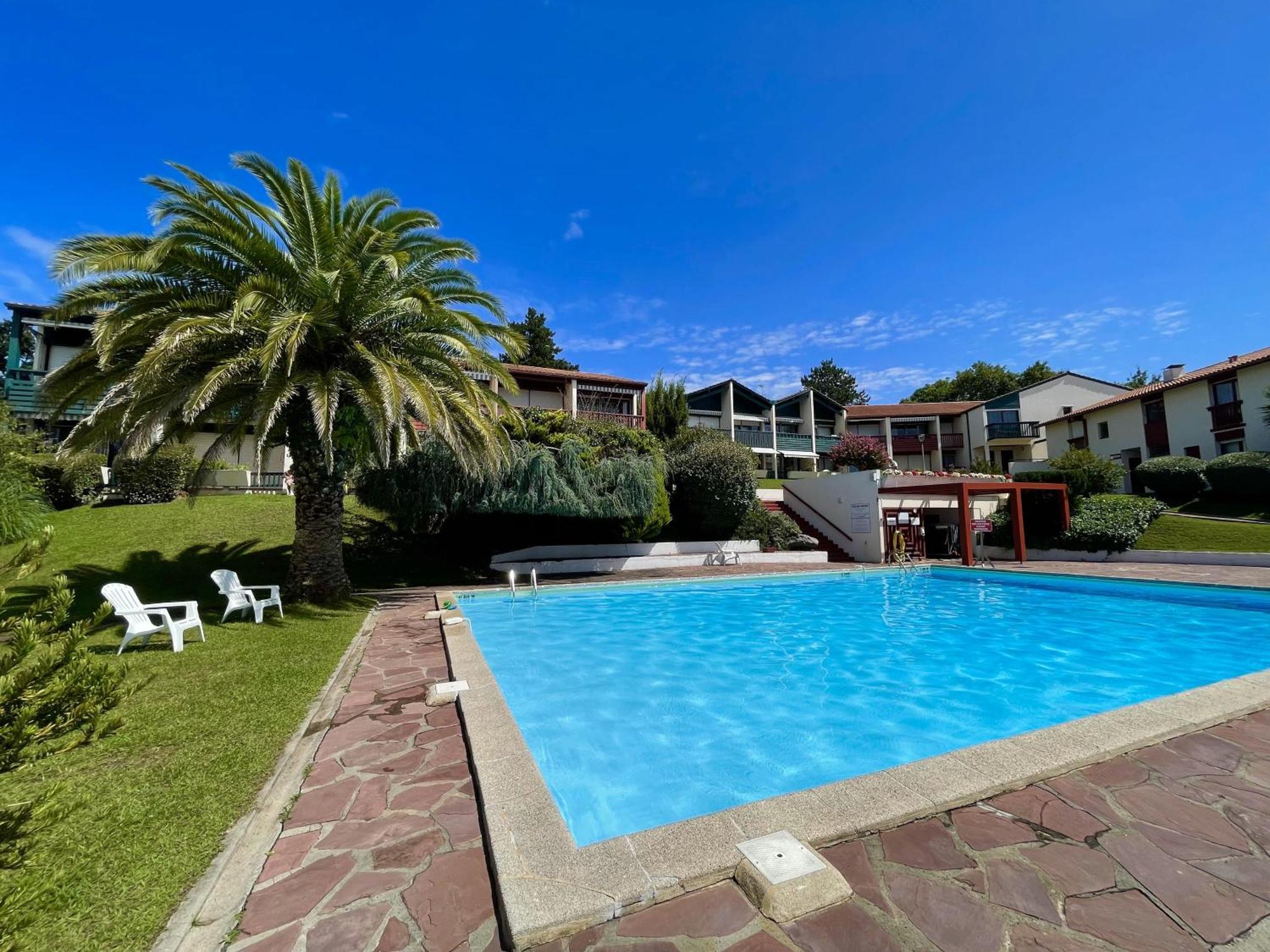 Apartamento Caporizon-Baillenia-T1 Vue Montagne - Piscine St Jean De Luz San Juan de Luz Exterior foto